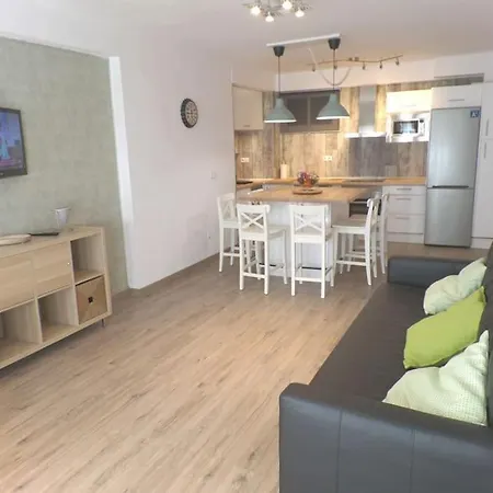 Castillo Apartment