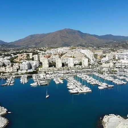 Castillo Apartment Estepona